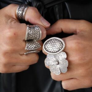 Anillo Dakota